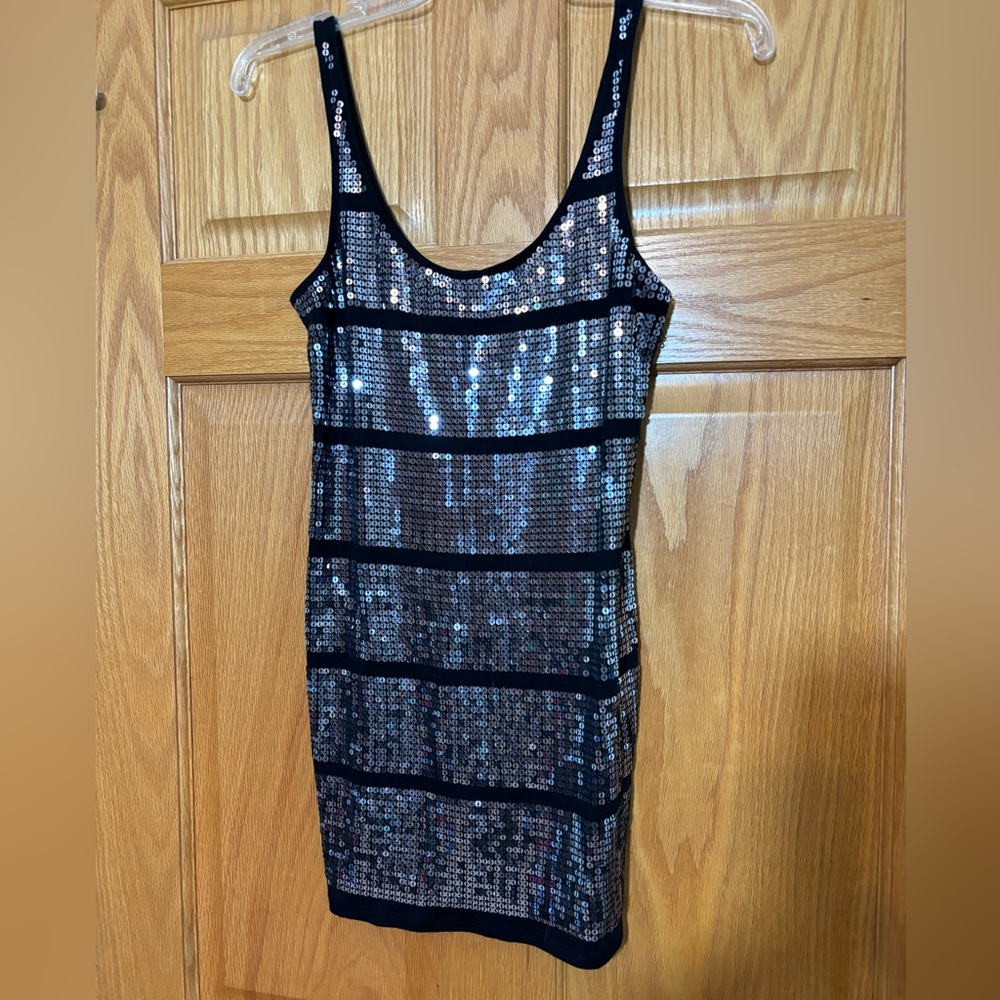 Express Dream Weight cotton black tank with silver sequins